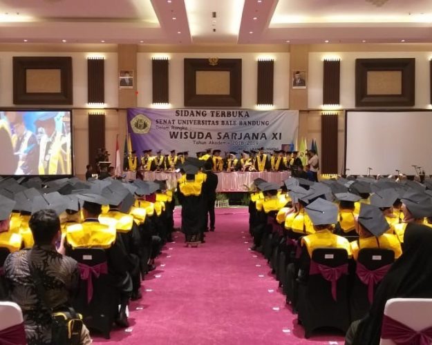 Read more about the article Wisuda XI Universitas Bale Bandung T.A. 2018-2019 di Hotel Grand Sunshine